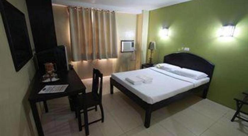 แซมปากิตา สวีท พลาซา การ์เซีย Hotel Cebu ภายนอก รูปภาพ